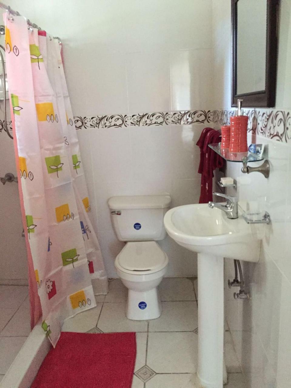 Goldenview Guesthouse 奥乔里奥斯 外观 照片